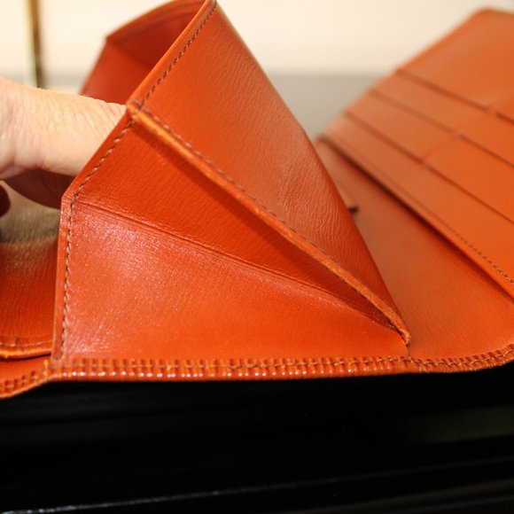💕Louis Vuitton Vintage Long Epi Leather Wallet Authentic - Picture 13 of 16